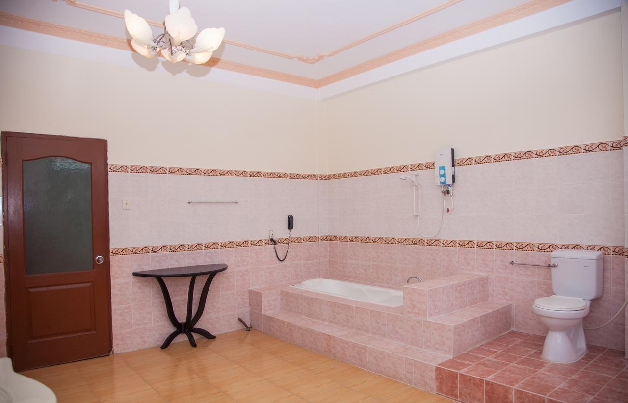 Dream Palace Hotel Ho Chi Minh City Bagian luar foto